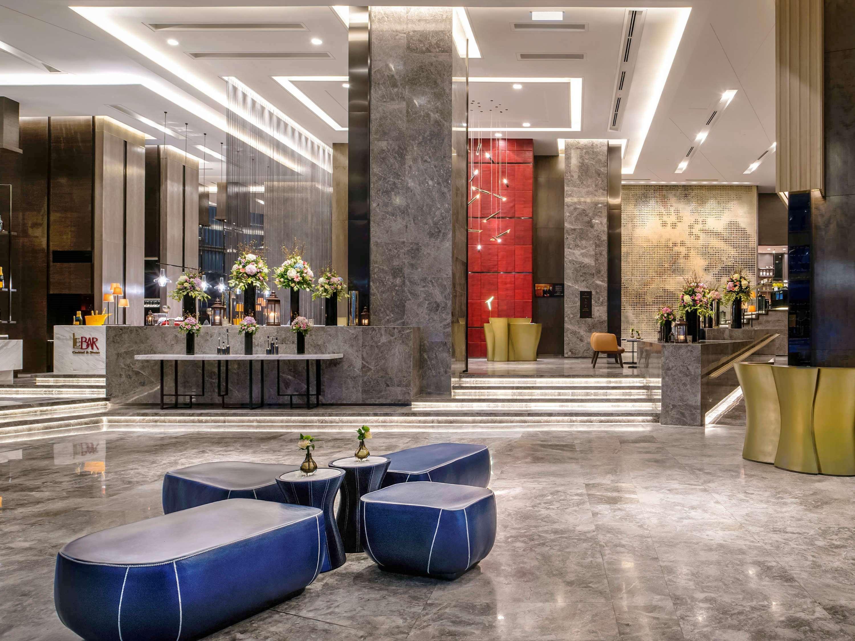 מלון Sofitel Kuala Lumpur Damansara מראה חיצוני תמונה The lobby of the hotel