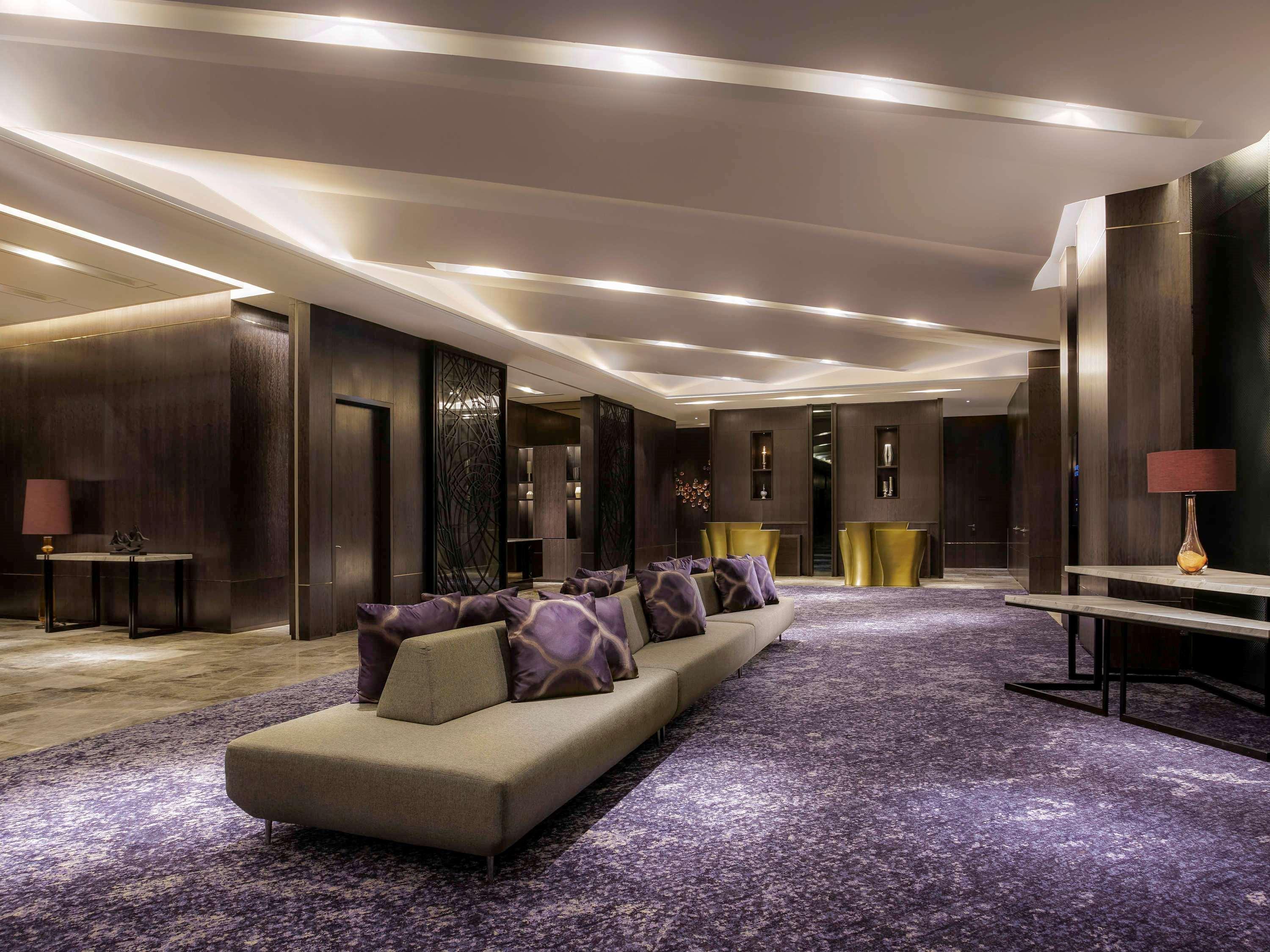 מלון Sofitel Kuala Lumpur Damansara מראה חיצוני תמונה The lobby of the W Seoul